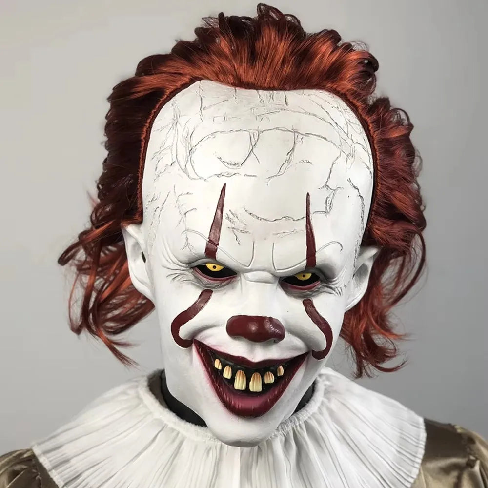 Gruselige Masken
